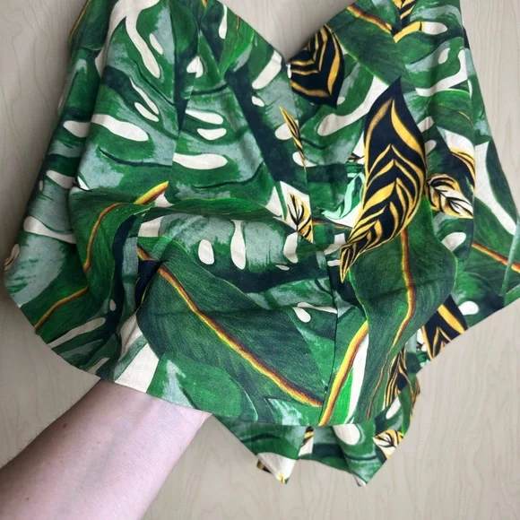 FARM Rio Green Leaf Print Linen Women Skort